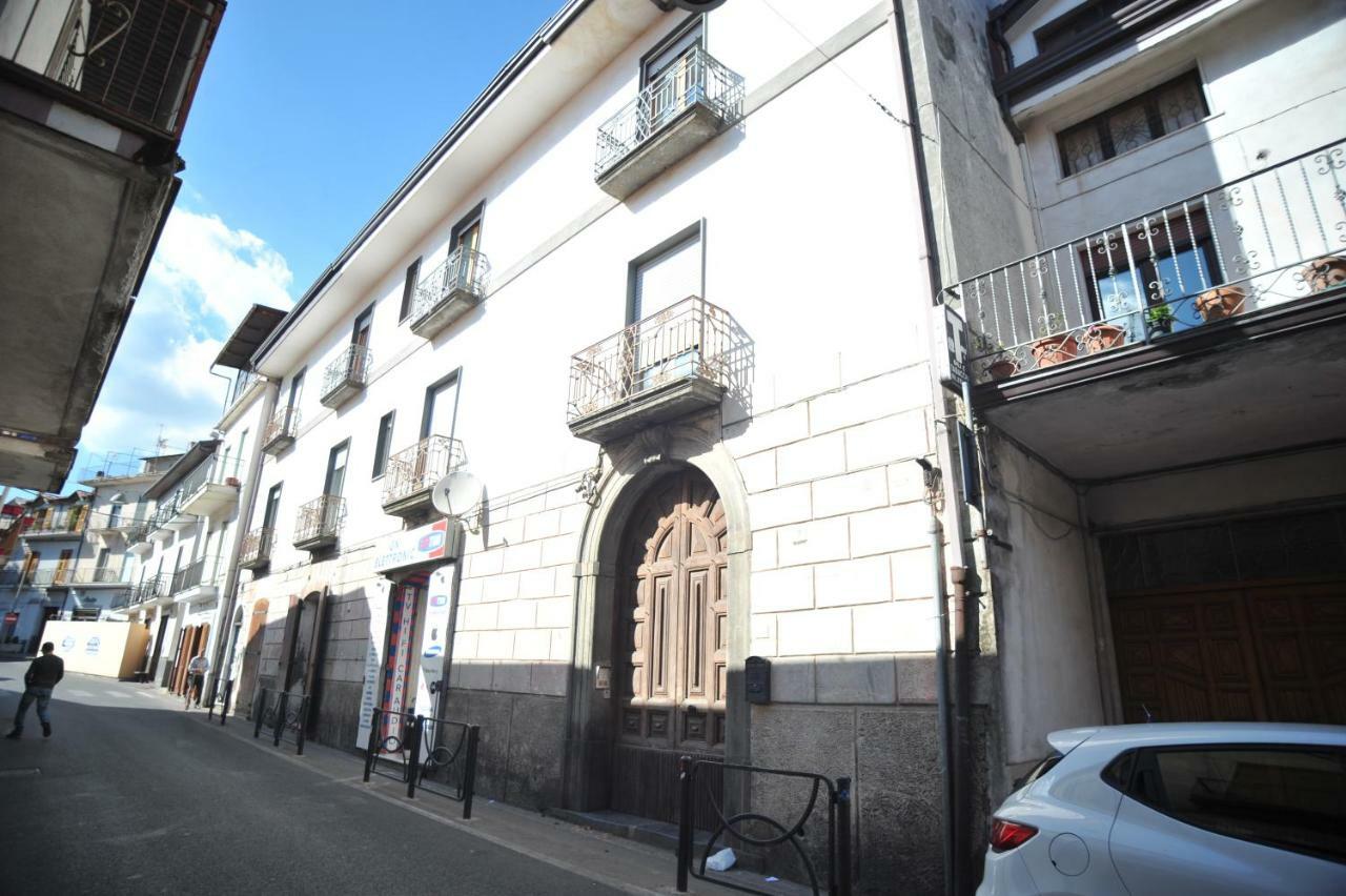 Palazzo Mascolo Gruppo Mascololuxuryapartments أَجيرولا المظهر الخارجي الصورة
